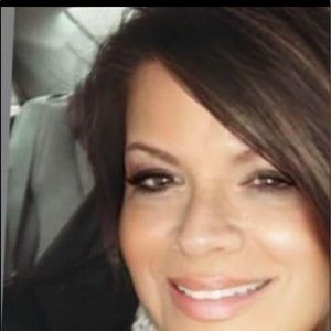 Meet your Posher, Treasa